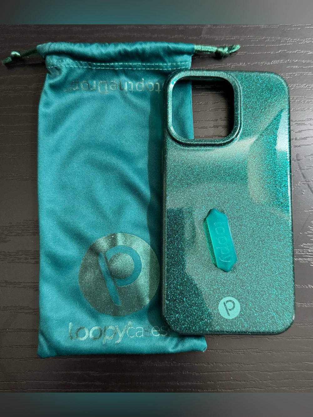 iPhone 15 Pro Max Loopy Case